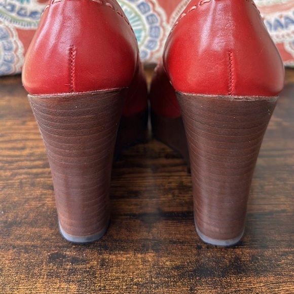 Sassy vintage red wedges - Picture 6 of 7